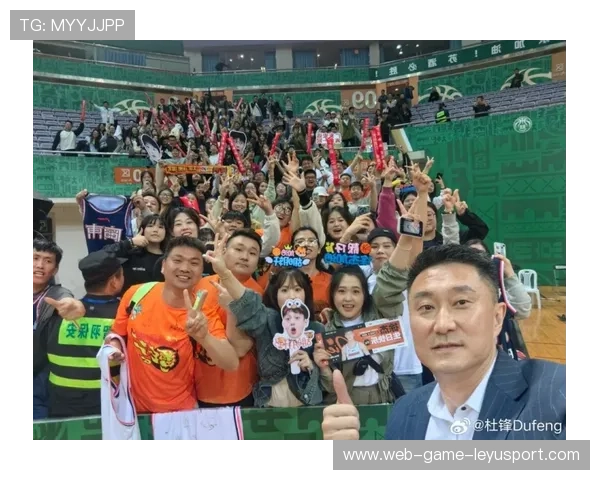 CBA广东队球迷文化再创新高，主场优势明显