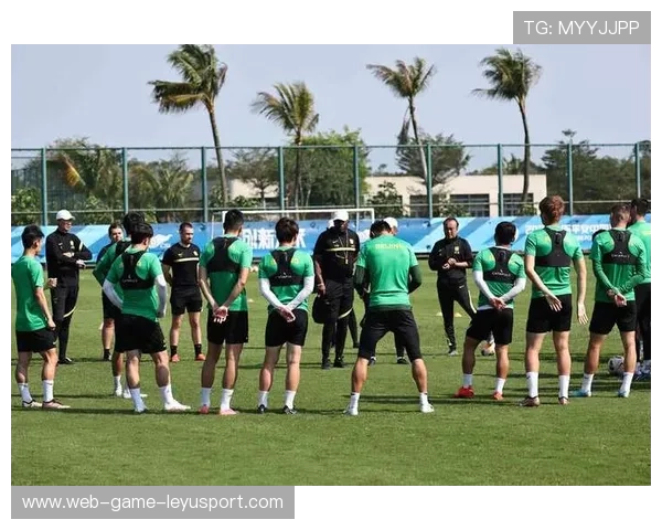 中国足球俱乐部加强训练数据采集分析，国家足球队训练