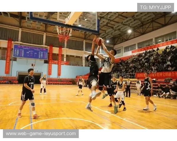 篮球在中国城市新媒体艺术展览中的互动展示形式，篮球文化展厅