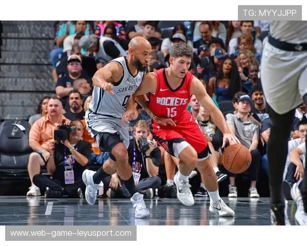 火箭5连胜遭终结！杜兰特耻辱一战：遭文班隔扣8失误创赛季新高，杜兰特vs火箭集锦